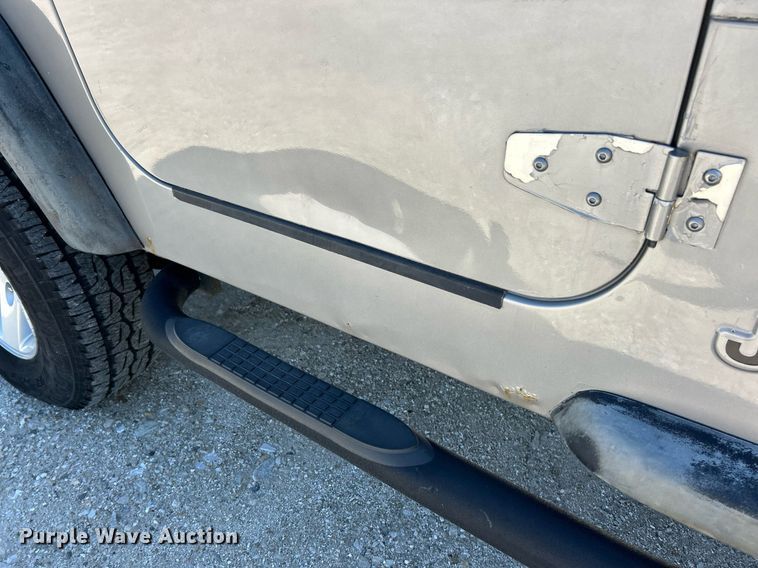 image for item EK8059 2000 Jeep Wrangler SUV