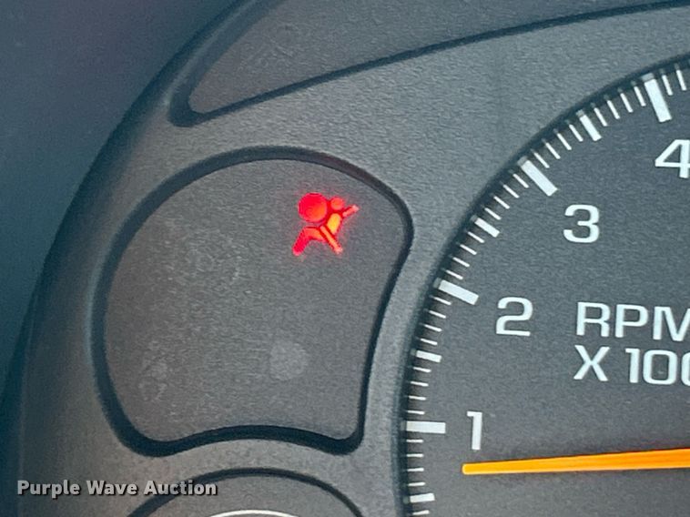 image for item EK8061 2003 Chevrolet Suburban SUV