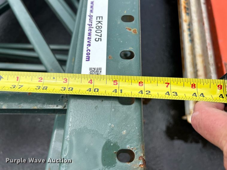 image for item EK8075 Pallet racking