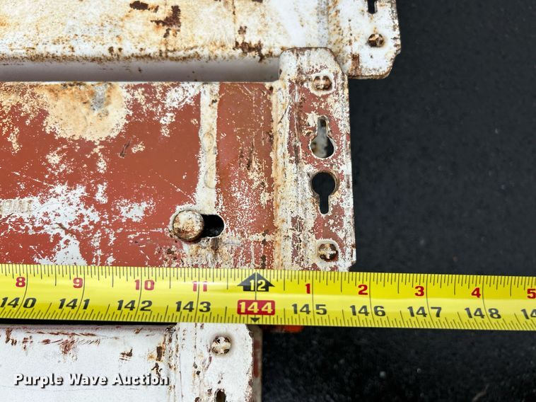 image for item EK8075 Pallet racking