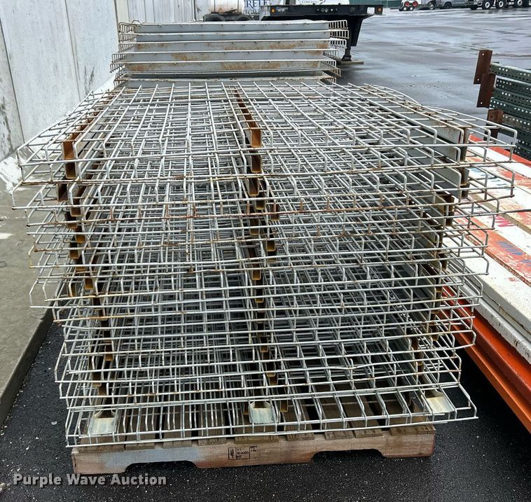 image for item EK8075 Pallet racking