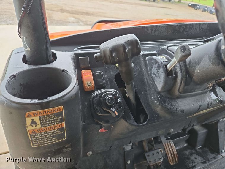 image for item EL2059 2017 Kubota RTV-X1140 utility vehicle