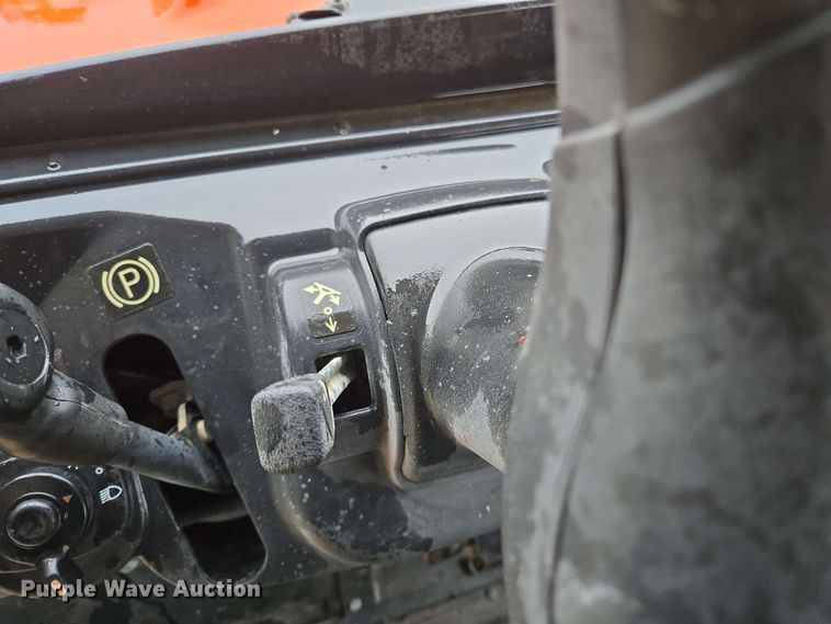 image for item EL2059 2017 Kubota RTV-X1140 utility vehicle