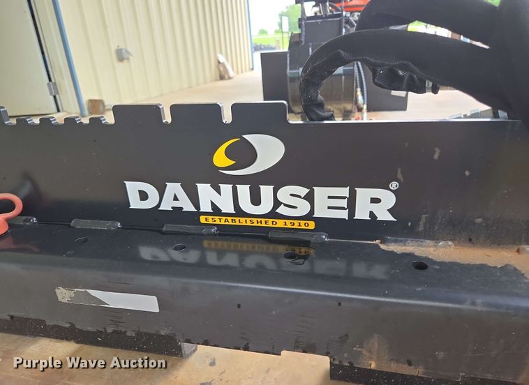 image for item EL2061 Danuser T3 skid steer post driver