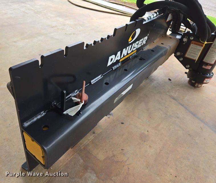 image for item EL2061 Danuser T3 skid steer post driver