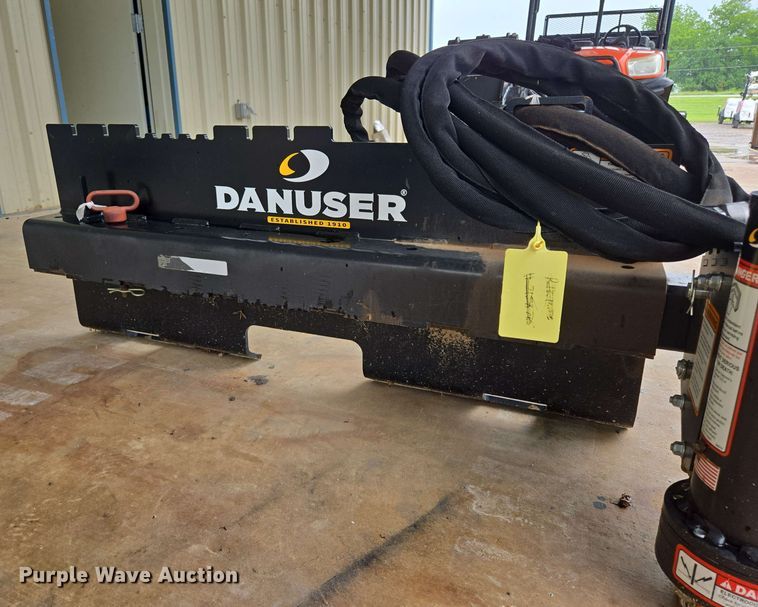 image for item EL2061 Danuser T3 skid steer post driver