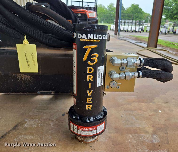 image for item EL2061 Danuser T3 skid steer post driver