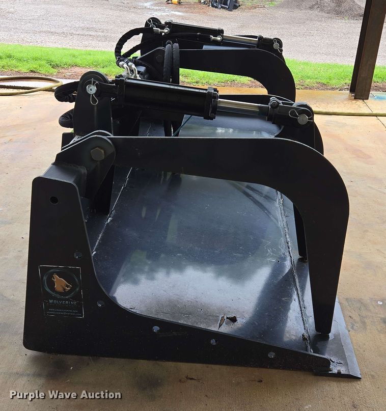 image for item EL2062 2023 Wolverine GB-11-72W skid steer grapple bucket