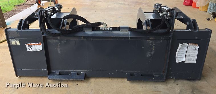image for item EL2062 2023 Wolverine GB-11-72W skid steer grapple bucket