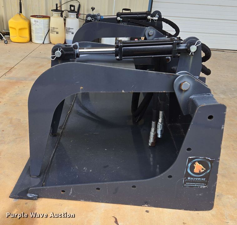 image for item EL2062 2023 Wolverine GB-11-72W skid steer grapple bucket