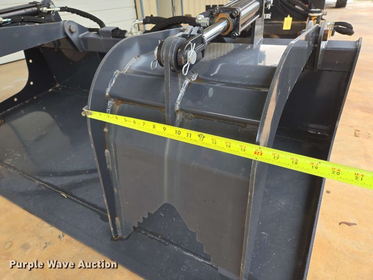 image for item EL2062 2023 Wolverine GB-11-72W skid steer grapple bucket
