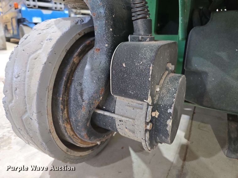 image for item EL2063 2013 JLG 1930ES scissor lift