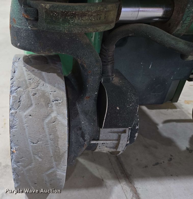 image for item EL2063 2013 JLG 1930ES scissor lift