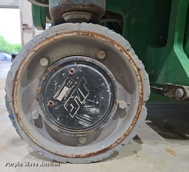 image for item EL2063 2013 JLG 1930ES scissor lift