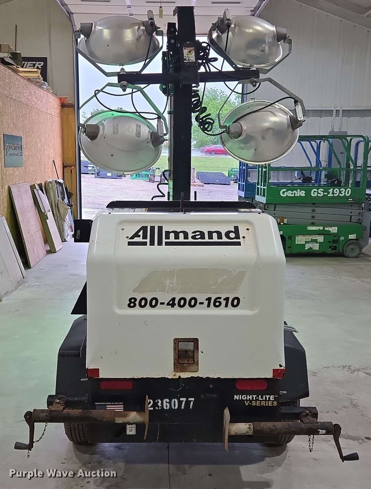 image for item EL2064 2019 Allmand Night-Lite B-Series light plant