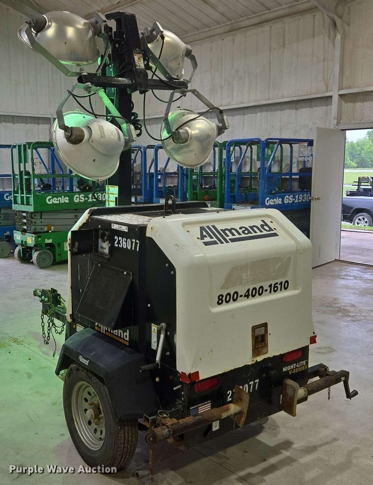 image for item EL2064 2019 Allmand Night-Lite B-Series light plant