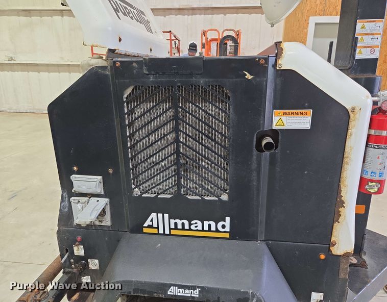 image for item EL2064 2019 Allmand Night-Lite B-Series light plant