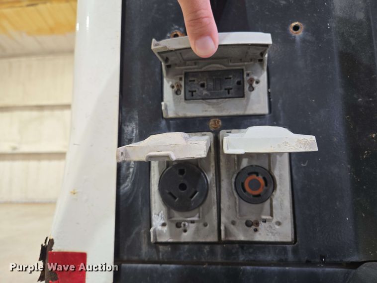 image for item EL2064 2019 Allmand Night-Lite B-Series light plant