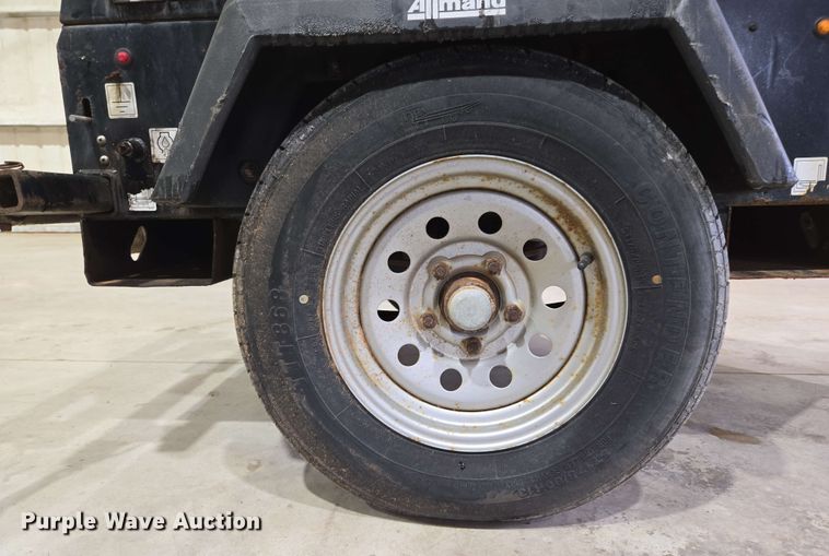 image for item EL2064 2019 Allmand Night-Lite B-Series light plant