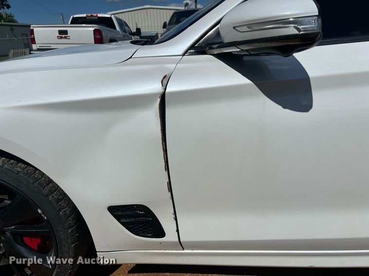 image for item EL2073 2022 Genesis G70 