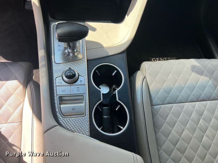 image for item EL2073 2022 Genesis G70 