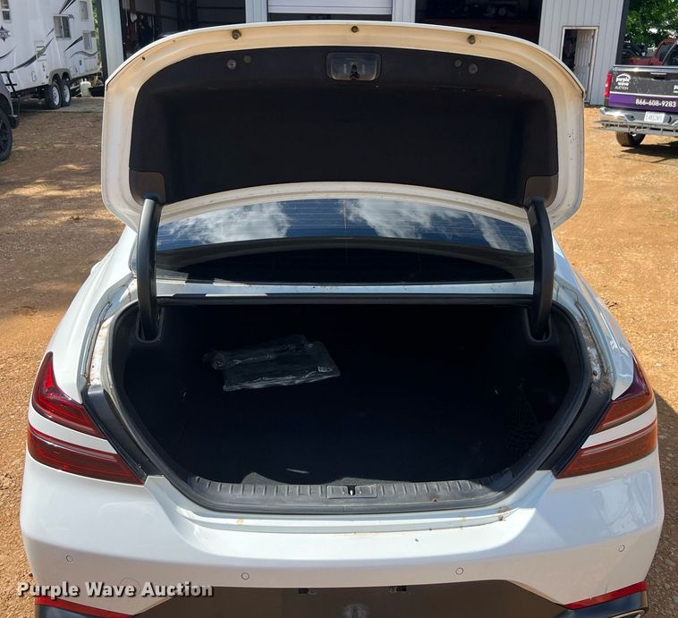 image for item EL2073 2022 Genesis G70 