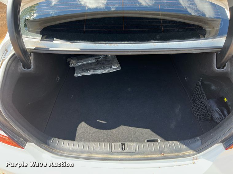 image for item EL2073 2022 Genesis G70 