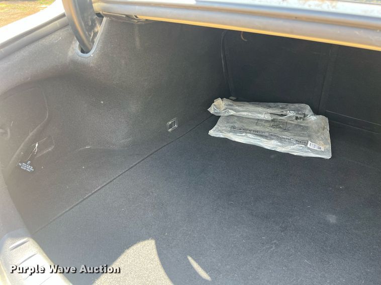 image for item EL2073 2022 Genesis G70 