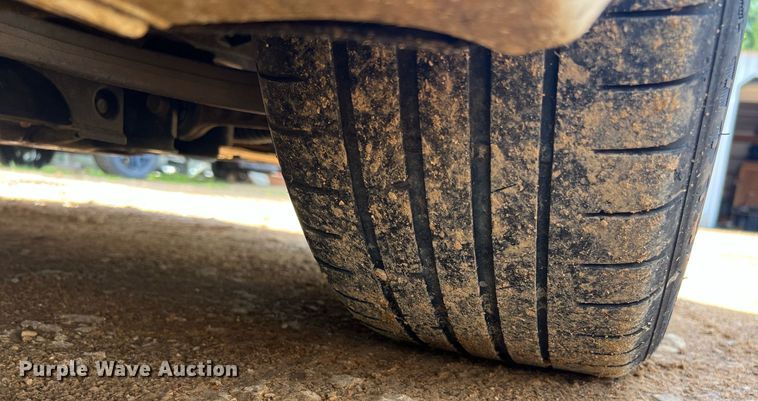 image for item EL2073 2022 Genesis G70 