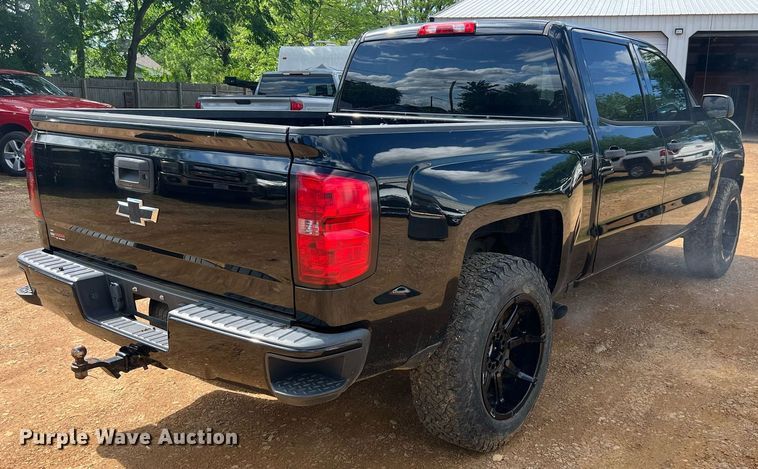 image for item EL2074 2018 Chevrolet Silverado 1500 Crew Cab pickup truck