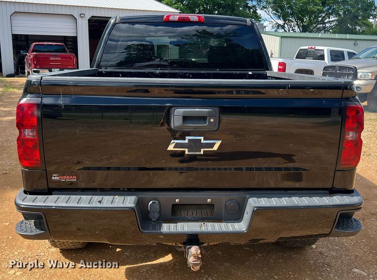 image for item EL2074 2018 Chevrolet Silverado 1500 Crew Cab pickup truck