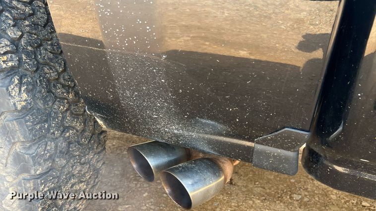 image for item EL2074 2018 Chevrolet Silverado 1500 Crew Cab pickup truck