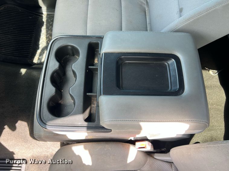 image for item EL2074 2018 Chevrolet Silverado 1500 Crew Cab pickup truck