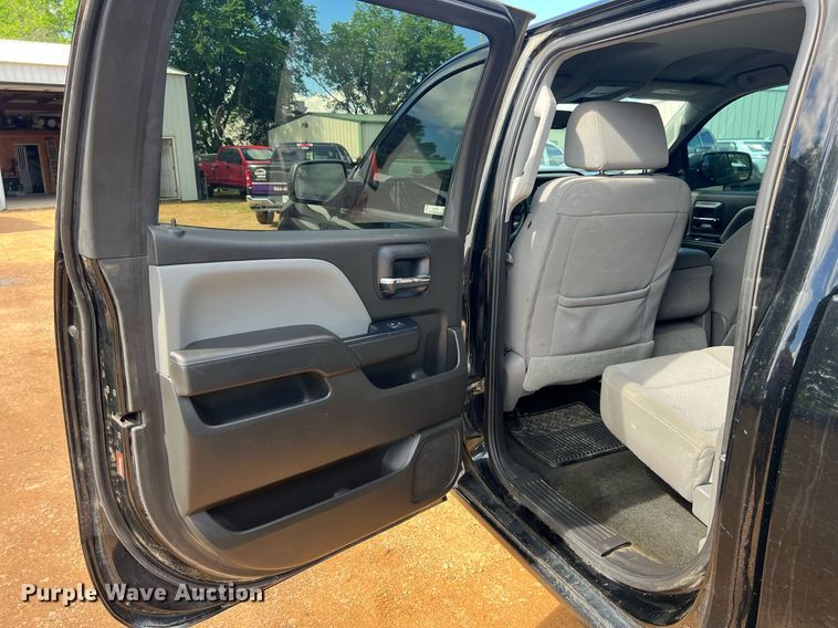 image for item EL2074 2018 Chevrolet Silverado 1500 Crew Cab pickup truck