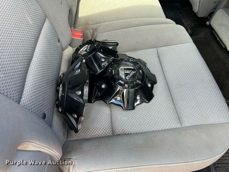 image for item EL2074 2018 Chevrolet Silverado 1500 Crew Cab pickup truck