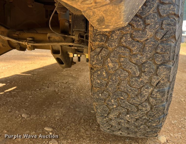 image for item EL2074 2018 Chevrolet Silverado 1500 Crew Cab pickup truck