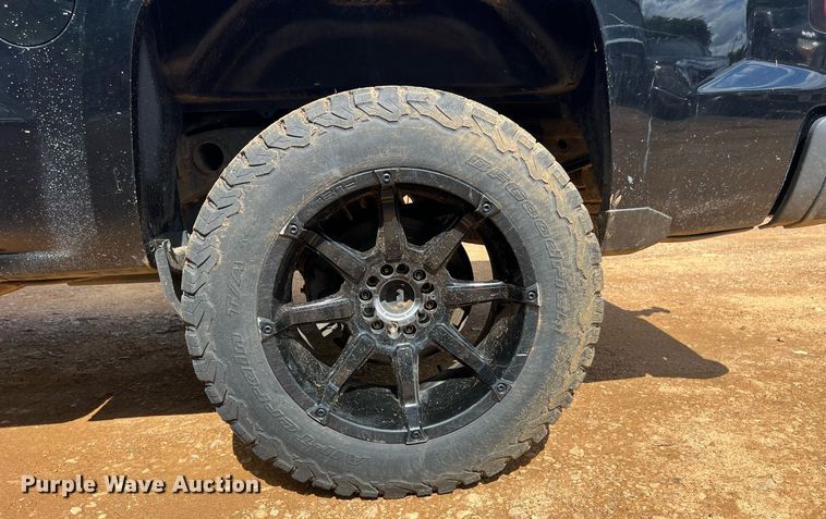 image for item EL2074 2018 Chevrolet Silverado 1500 Crew Cab pickup truck