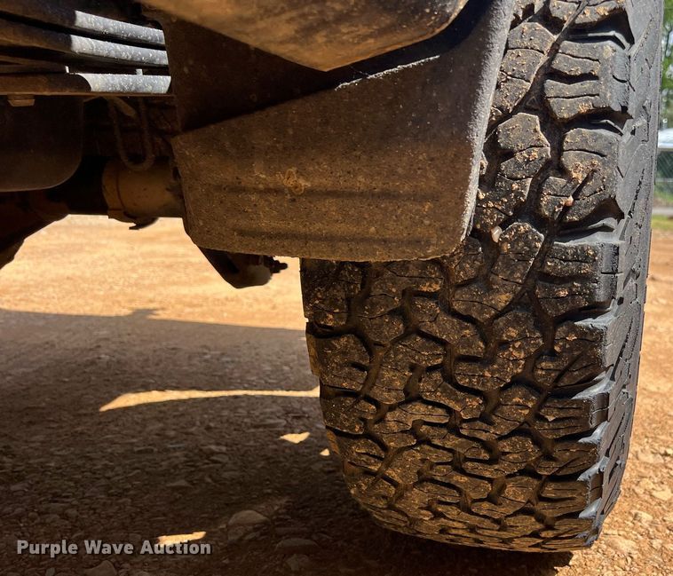 image for item EL2074 2018 Chevrolet Silverado 1500 Crew Cab pickup truck