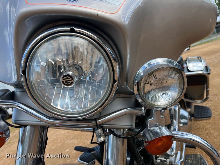 image for item EL2075 1993 Harley Davidson FLHTCU motorcycle