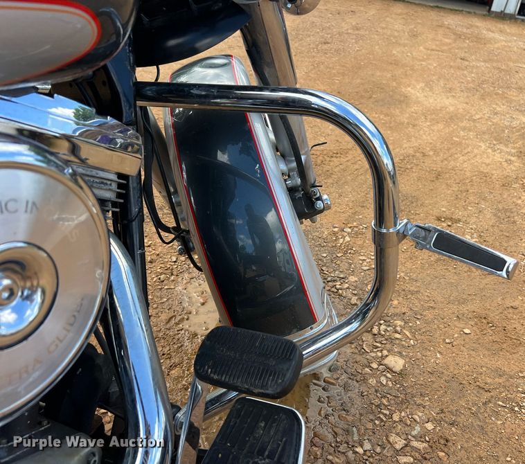 image for item EL2075 1993 Harley Davidson FLHTCU motorcycle