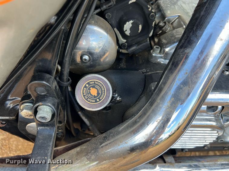 image for item EL2075 1993 Harley Davidson FLHTCU motorcycle