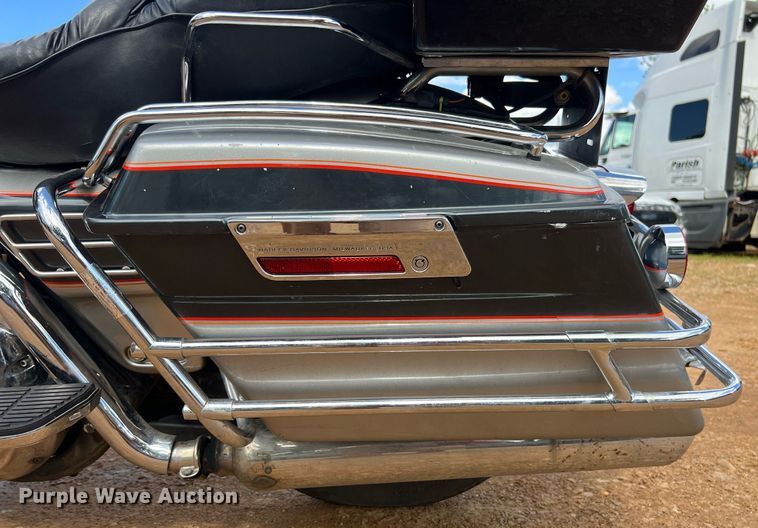 image for item EL2075 1993 Harley Davidson FLHTCU motorcycle