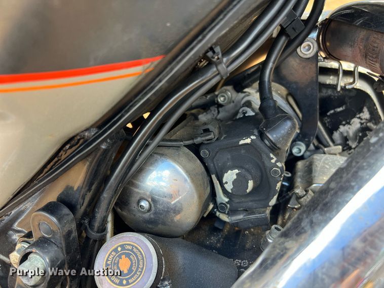 image for item EL2075 1993 Harley Davidson FLHTCU motorcycle