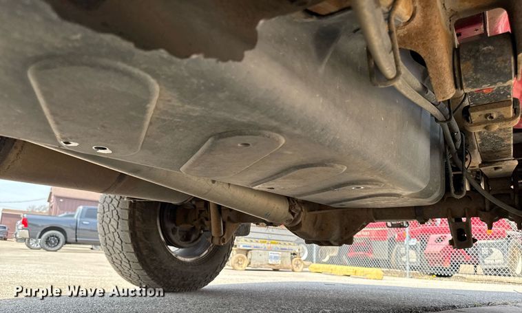 image for item EM3823 2013 Chevrolet Silverado 1500 pickup truck