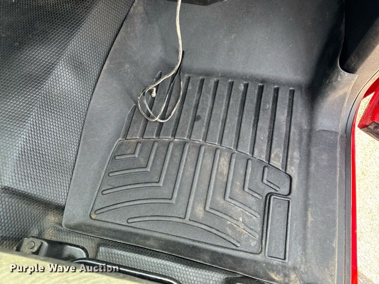 image for item EM3823 2013 Chevrolet Silverado 1500 pickup truck