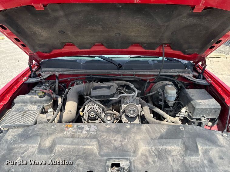 image for item EM3823 2013 Chevrolet Silverado 1500 pickup truck