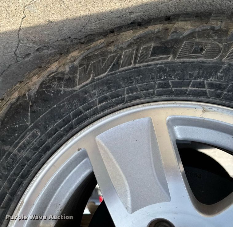 image for item EM3823 2013 Chevrolet Silverado 1500 pickup truck