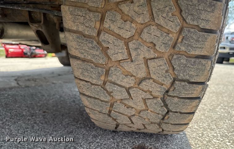 image for item EM3823 2013 Chevrolet Silverado 1500 pickup truck