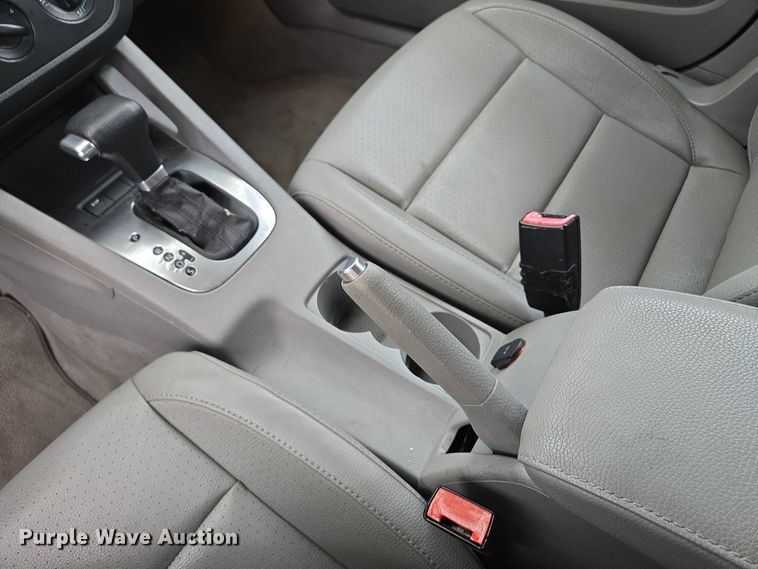 image for item EM7176 2006 Volkswagen  Jetta  