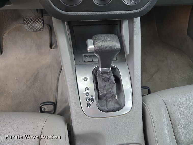 image for item EM7176 2006 Volkswagen  Jetta  